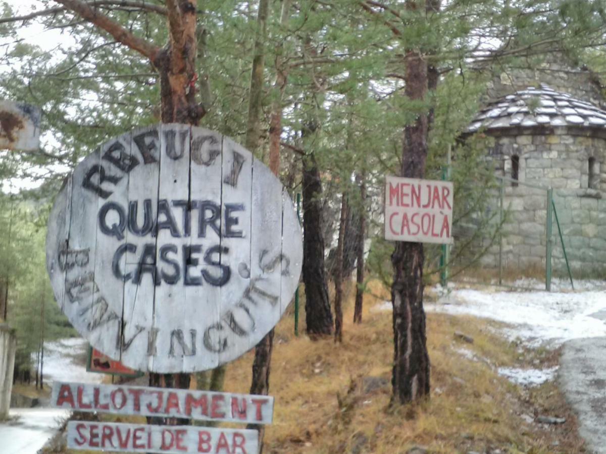 Refugi Quatre Cases Clot del Moro Bagian luar foto